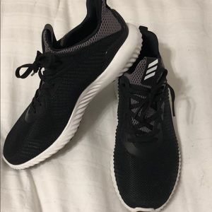 Women’s Adidas Sneakers